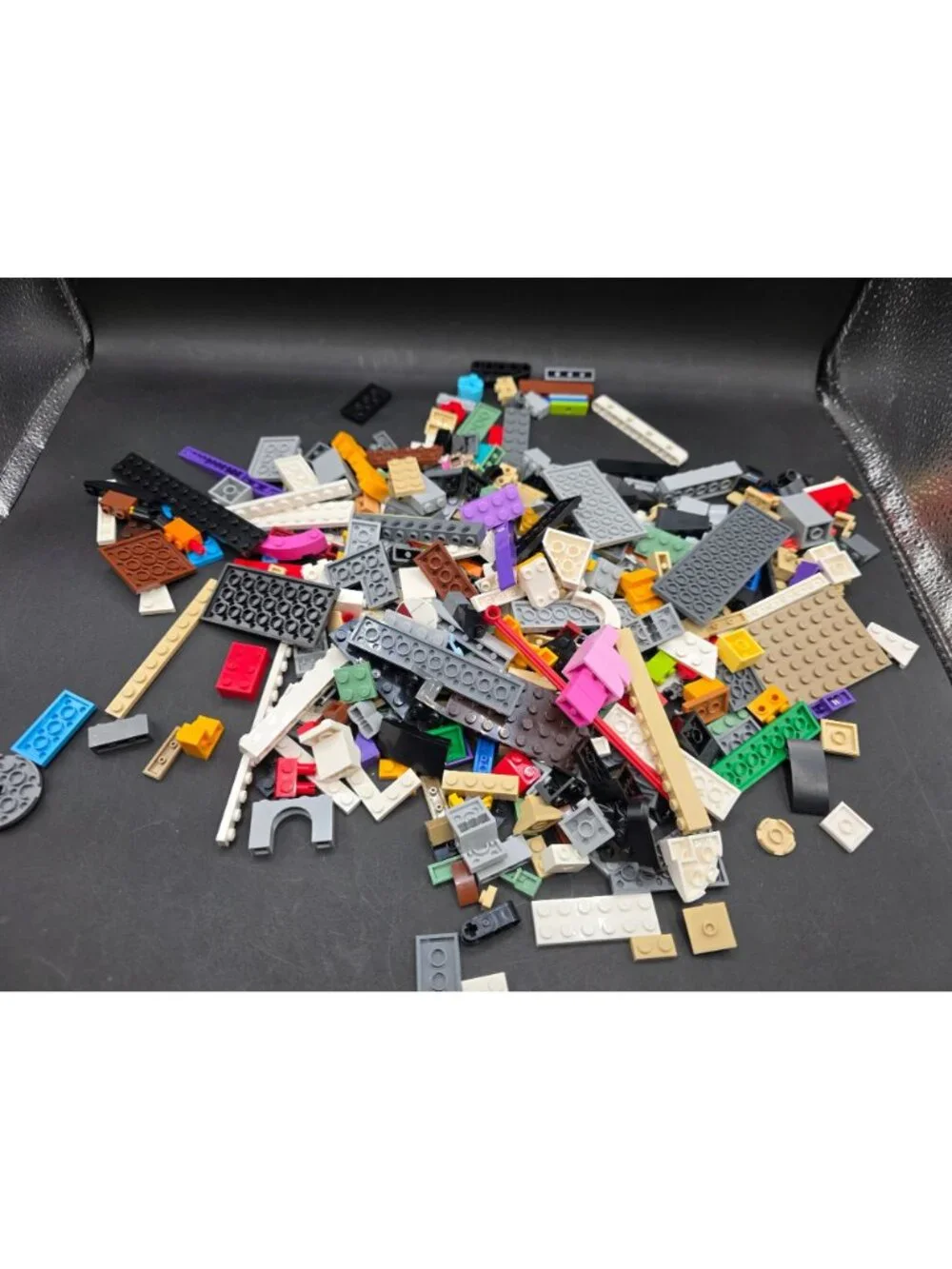 LEGO 1 Lb Bulk Assorted Bricks Plates Pieces Multicolor Genuine LEGO New